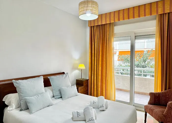 Stunning With Sea Views - Eaw Homes דירה *